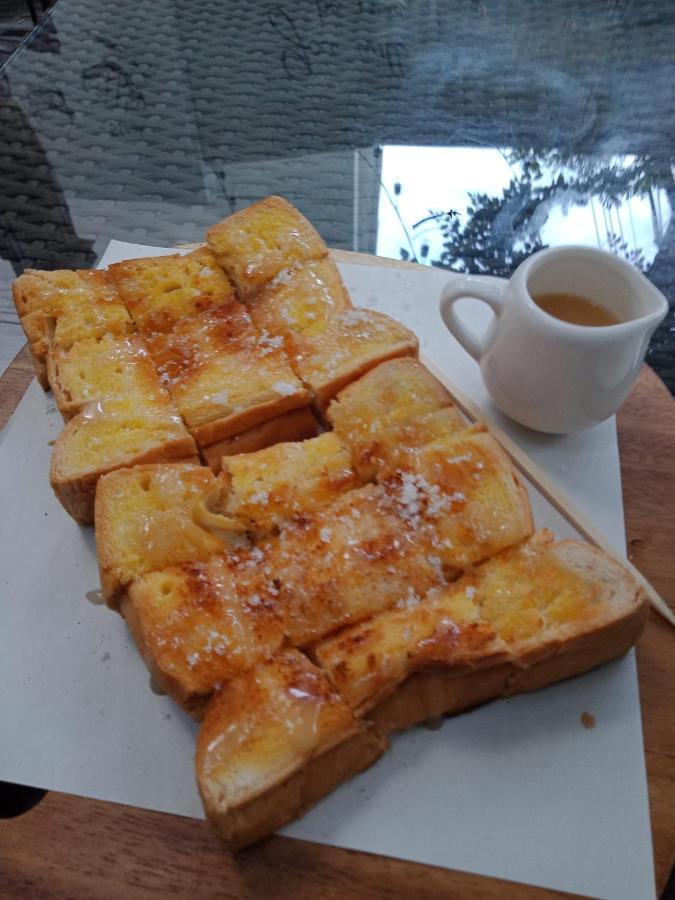 Jindabyne Cafe & Hostel Chiang Mai Zewnętrze zdjęcie