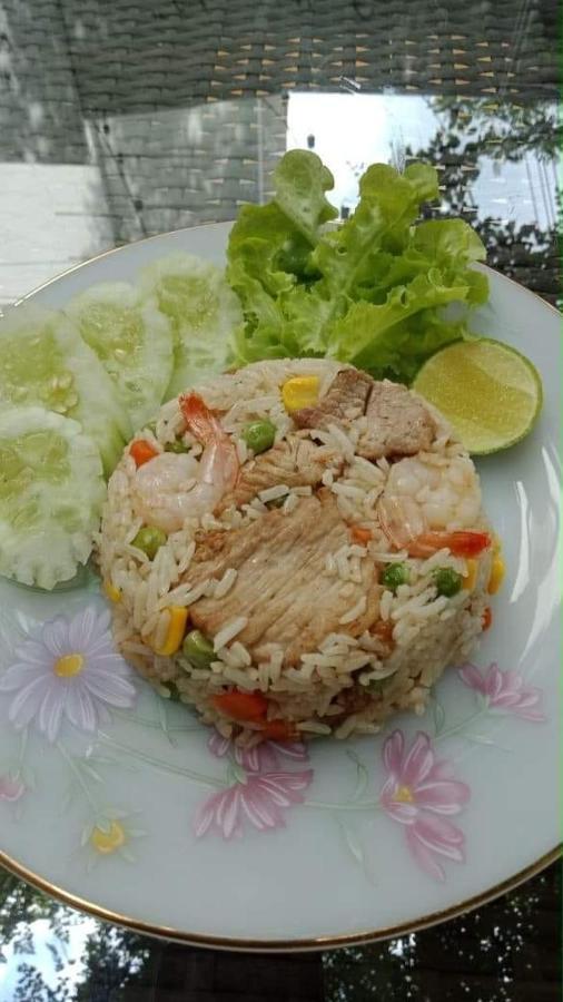 Jindabyne Cafe & Hostel Chiang Mai Zewnętrze zdjęcie